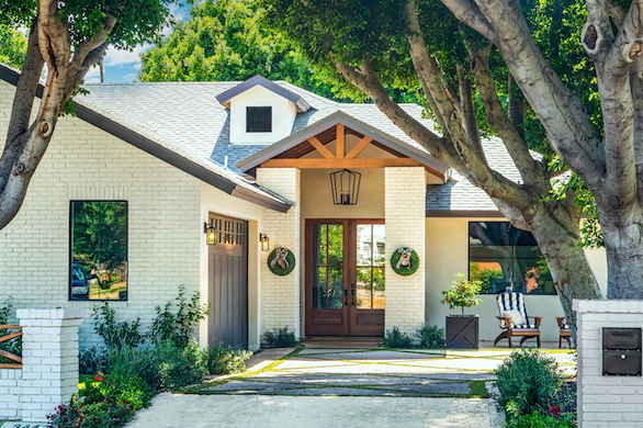 How to Buy a Home When Your Side Hustle Pays the Bills: Navigating the Mortgage Process with Non-Traditional Income